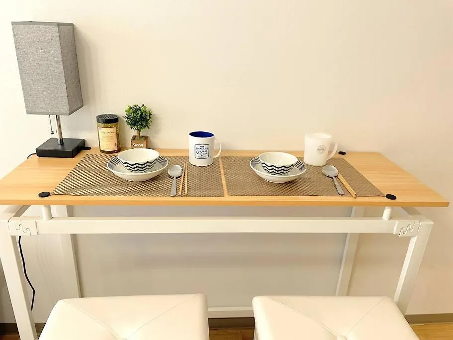 Honmachi Station 1Min Shinsaibashi 3Min 2Beds Im2 Apartment Osaka